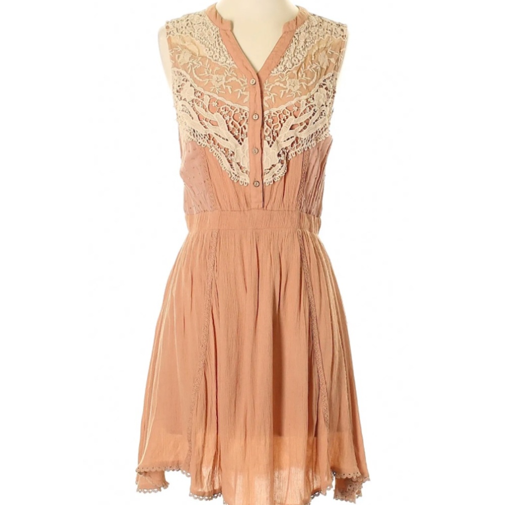 Miss Me. Women's Midi length. Small.
